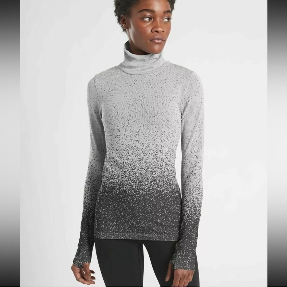 Athleta Flurry Blizzard Gradient Turtle Neck Top